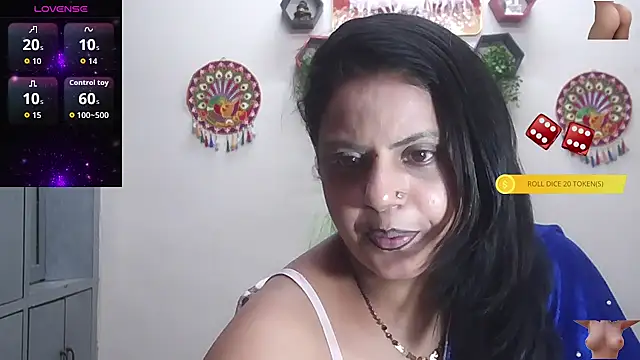 Snapshot of Sexy_komolika chatting on October 2025 02:39:02 PM Sexy komolika online show from October 2025 02:39:02 PM