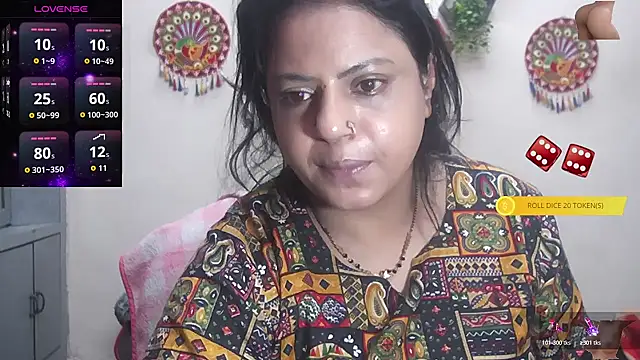 Snapshot of Sexy_komolika chatting on October 2025 11:03:02 PM Sexy komolika online show from October 2025 11:03:02 PM