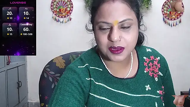 Snapshot of Sexy_komolika chatting on November 2025 02:39:02 PM Sexy komolika online show from November 2025 02:39:02 PM