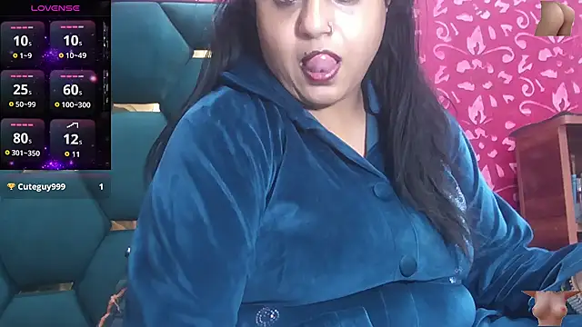 Snapshot of Sexy_komolika chatting on November 2025 04:06:02 PM Sexy komolika online show from November 2025 04:06:02 PM