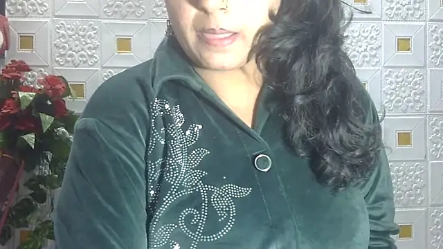 Snapshot of Sexy_komolika chatting on March 2025 06:56:02 PM Sexy komolika online show from March 2025 06:56:02 PM