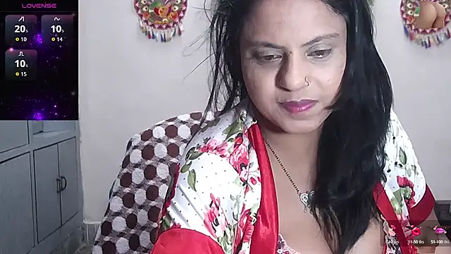 Snapshot of Sexy_komolika chatting on September 2025 11:04:02 AM Sexy komolika online show from September 2025 11:04:02 AM