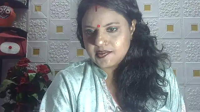 Snapshot of Sexy_komolika chatting on February 2025 11:00:02 AM Sexy komolika online show from February 2025 11:00:02 AM