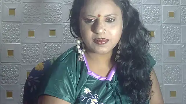 Snapshot of Sexy_komolika chatting on March 2025 02:17:01 PM Sexy komolika online show from March 2025 02:17:01 PM