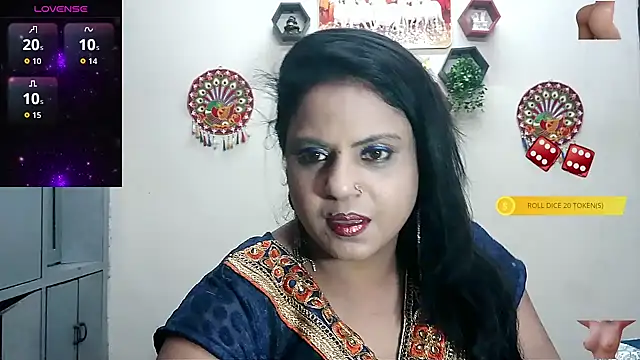 Snapshot of Sexy_komolika chatting on October 2025 03:00:02 PM Sexy komolika online show from October 2025 03:00:02 PM
