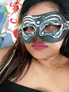 littlequeen77 online show from February 2025 11:58:01 AM