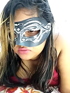 littlequeen77 online show from March 2025 01:51:01 PM