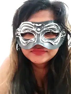 littlequeen77 online show from March 2025 02:15:02 AM