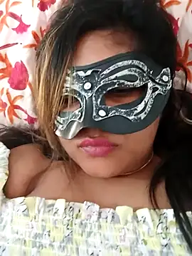 littlequeen77 online show from March 2025 11:47:02 AM