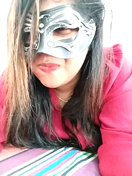 littlequeen77 online show from March 2025 02:44:02 PM