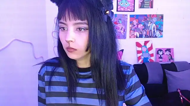 Snapshot of Kind_Scarlett chatting on March 2025 01:17:02 AM Kind Scarlett online show from March 2025 01:17:02 AM
