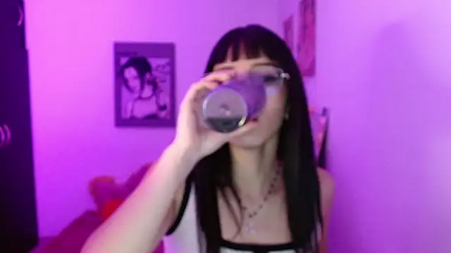 Kind Scarlett online show from March 2026 11:08:01 PM