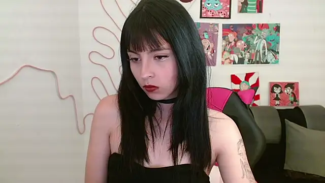 Snapshot of Kind_Scarlett chatting on March 2025 04:00:02 PM Kind Scarlett online show from March 2025 04:00:02 PM