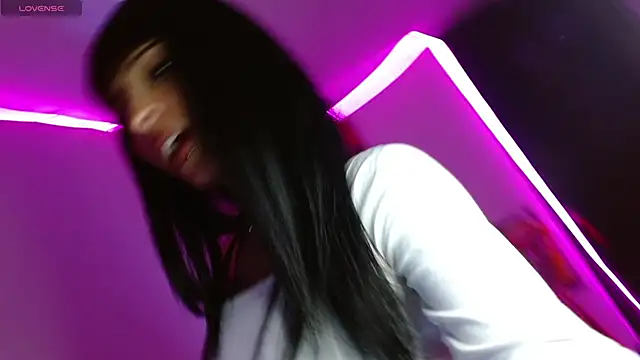 Kind Scarlett online show from January 2026 12:26:01 AM