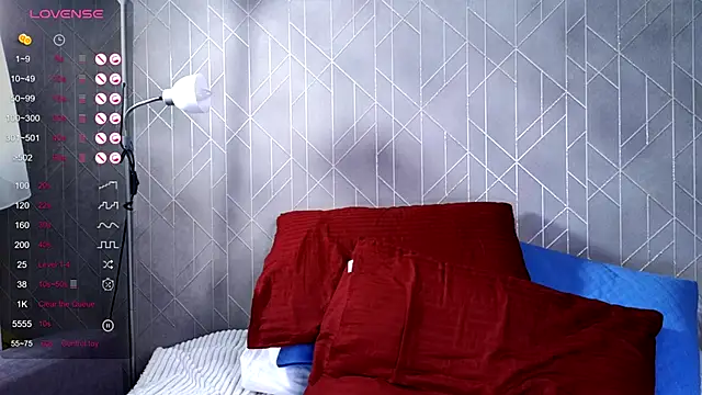 Allure goldennX online show from October 2025 02:10:02 AM