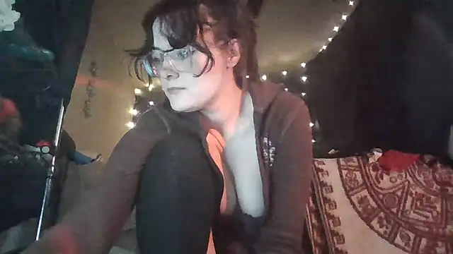 EyaDivine1 online show from January 2025 09:45:01 PM