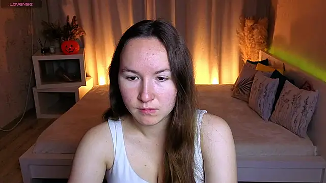 Little doll meow online show from October 2025 02:46:02 AM