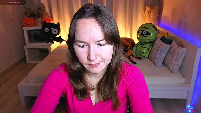 Little doll meow online show from October 2025 02:45:02 AM