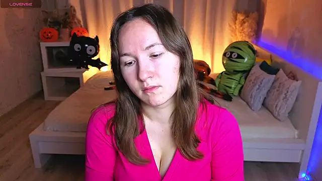 Little doll meow online show from October 2025 02:56:02 AM