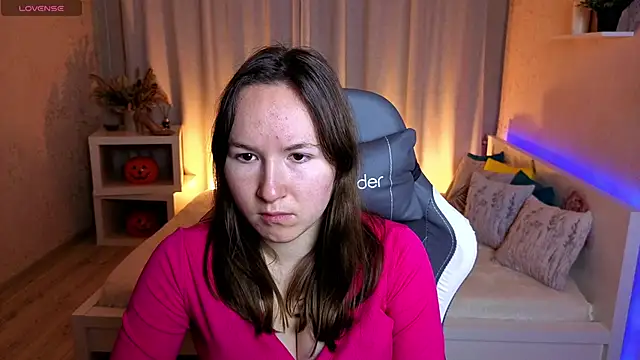 Little doll meow online show from November 2025 02:48:01 AM