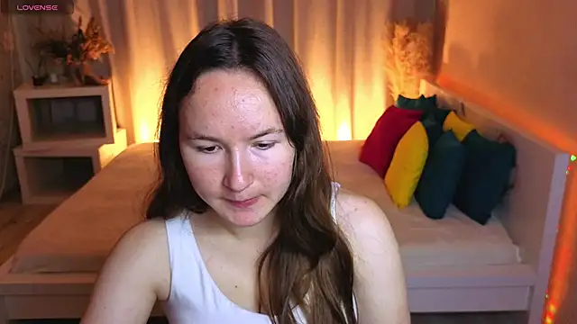 Little doll meow online show from September 2025 02:50:02 AM