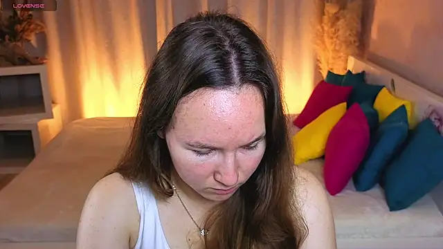 Little doll meow online show from September 2025 03:05:01 AM