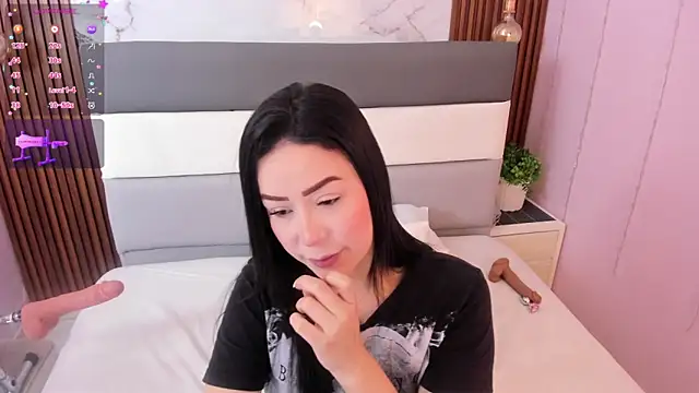 ETHANLOVE1 online show from February 2026 04:23:01 AM