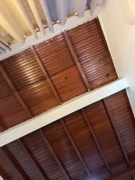 emiss  online show from April 2026 07:31:01 PM