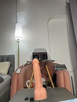 emiss  online show from April 2026 06:58:01 PM