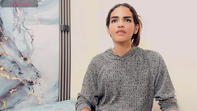 Rubi 30 online show from November 2025 01:59:02 AM