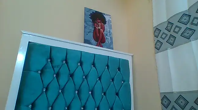 Snapshot of Hornyqueengal chatting on January 2025 12:49:02 PM Hornyqueengal online show from January 2025 12:49:02 PM