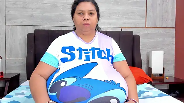 Lynn Jones online show from March 2025 05:05:02 AM