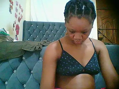 Snapshot of HotJeylee chatting on November 2025 06:44:01 PM HotJeylee online show from November 2025 06:44:01 PM