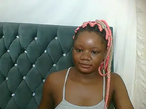 HotJeylee online show from February 2026 07:38:01 PM