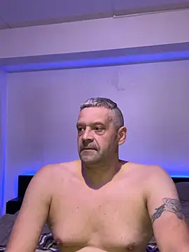 northman1977 online show from November 2025 06:12:02 PM