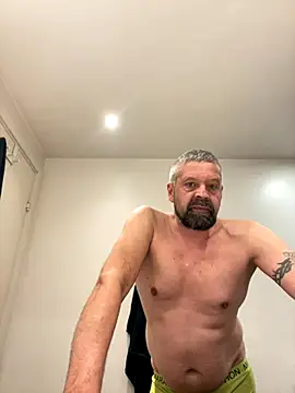 northman1977 online show from October 2025 02:18:02 PM