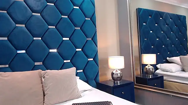 ThaniaJones online show from February 2026 12:05:02 PM