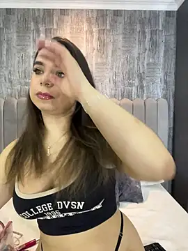 ThaniaJones online show from February 2026 11:01:01 AM