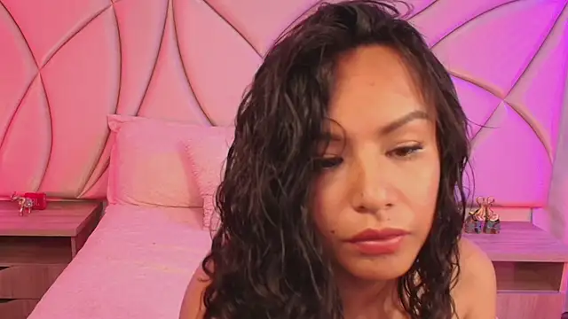 ValleryC online show from April 2026 09:48:01 PM