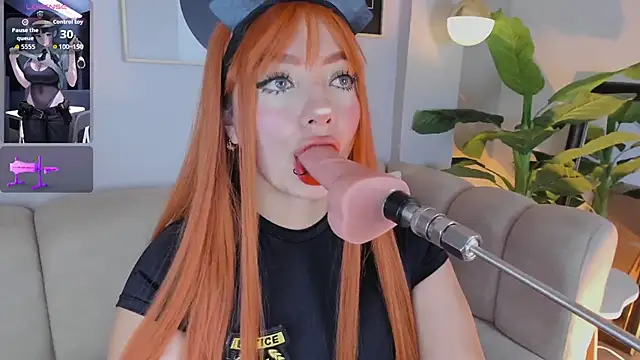 Kloe Raize online show from October 2025 06:12:01 AM