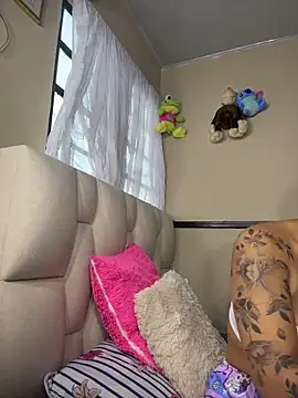 PaulinaDuarte online show from March 2026 11:14:01 AM