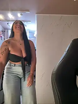 PaulinaDuarte online show from June 2026 11:18:02 AM