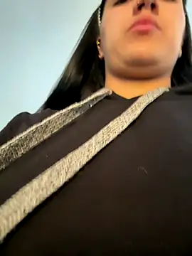 PaulinaDuarte online show from December 2025 11:49:01 AM