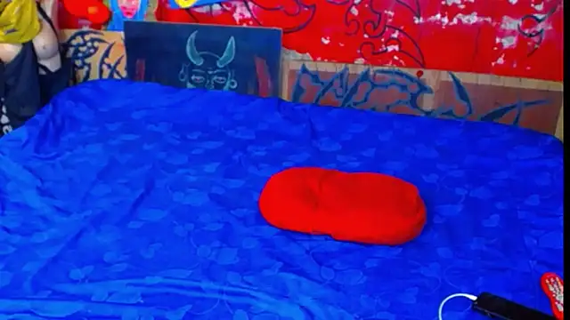 deivid estrada online show from October 2025 04:07:02 PM