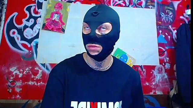 Snapshot of deivid_estrada chatting on July 2026 04:17:01 PM deivid estrada online show from July 2026 04:17:01 PM
