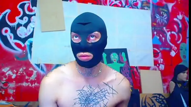 Snapshot of deivid_estrada chatting on May 2026 04:15:02 PM deivid estrada online show from May 2026 04:15:02 PM