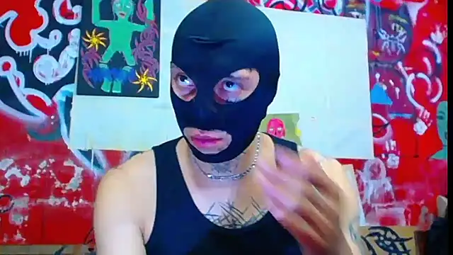 Snapshot of deivid_estrada chatting on June 2026 05:06:01 PM deivid estrada online show from June 2026 05:06:01 PM