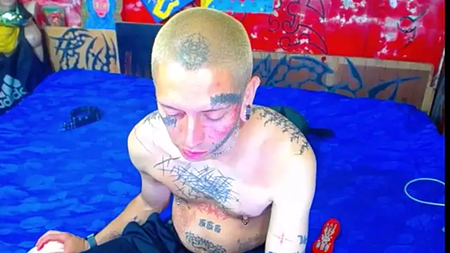 deivid estrada online show from November 2025 04:33:02 PM