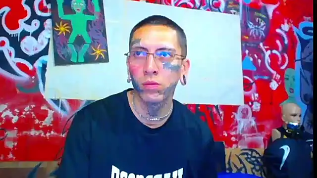 deivid estrada online show from April 2026 05:04:02 PM