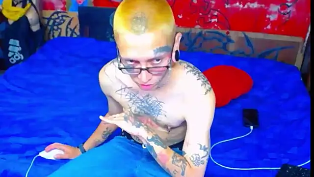 deivid estrada online show from October 2025 04:09:01 PM